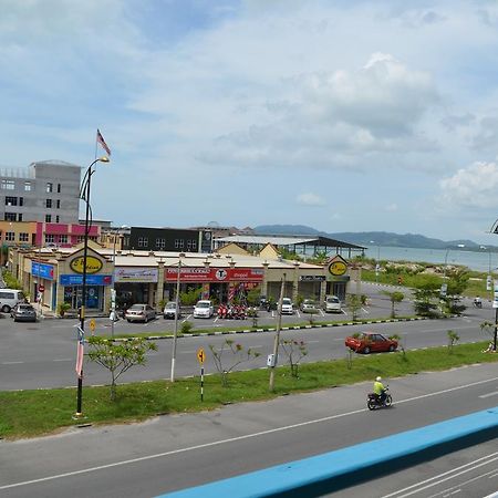 Hotel Asia Kuah Esterno foto