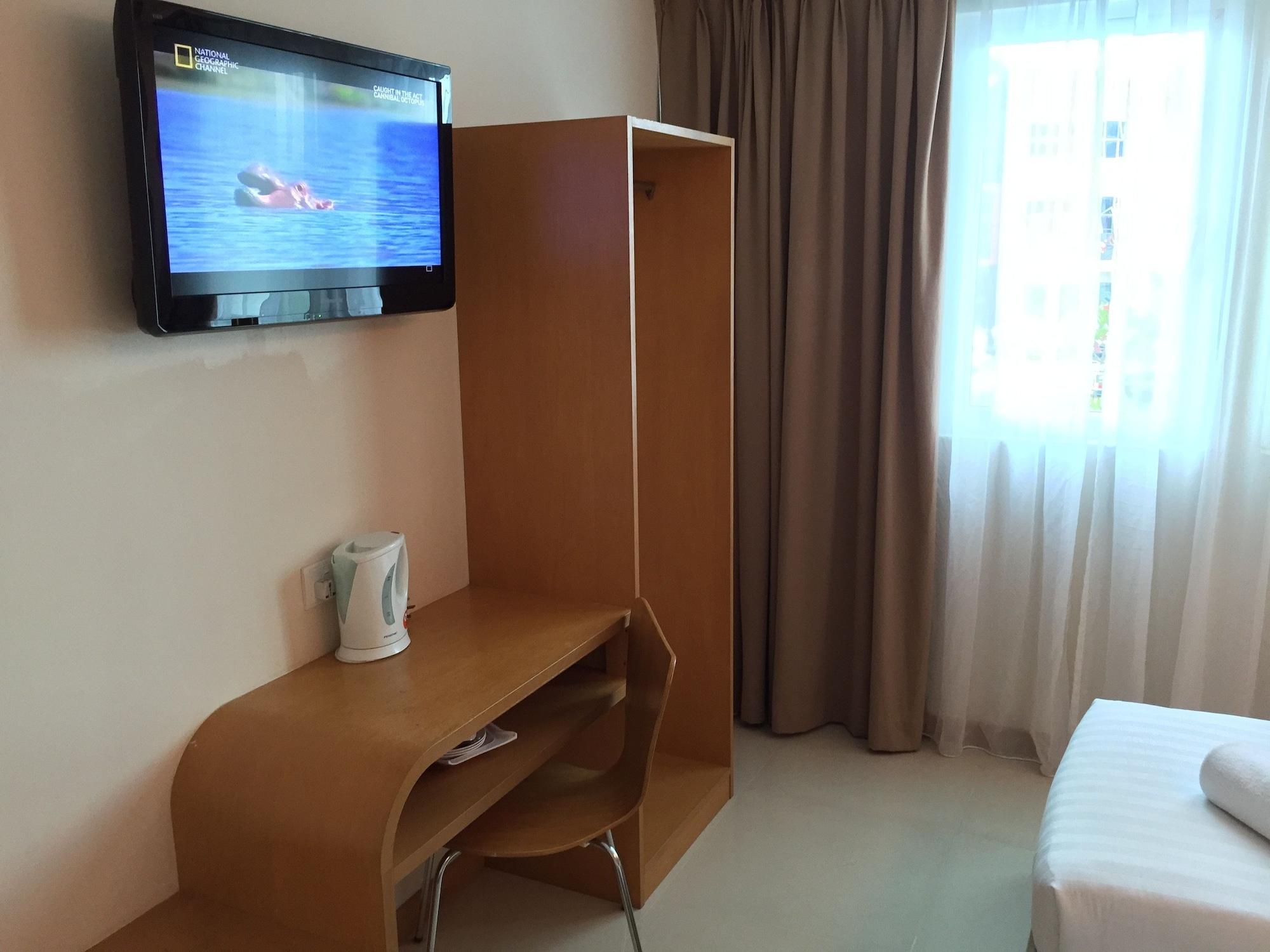 Hotel Asia Kuah Esterno foto