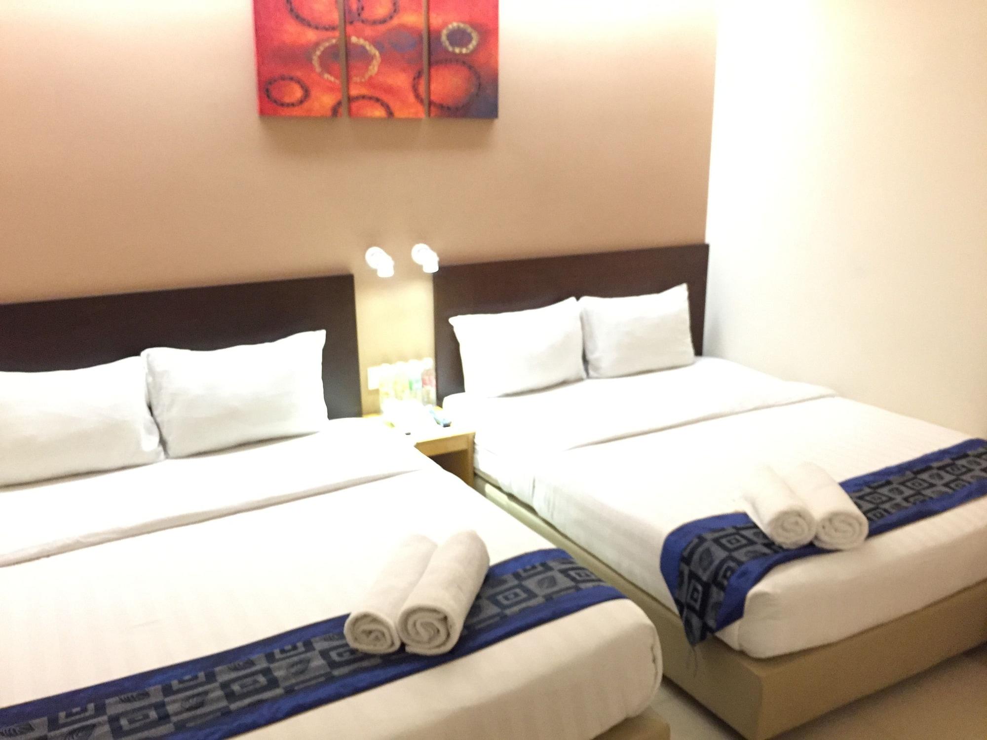 Hotel Asia Kuah Esterno foto